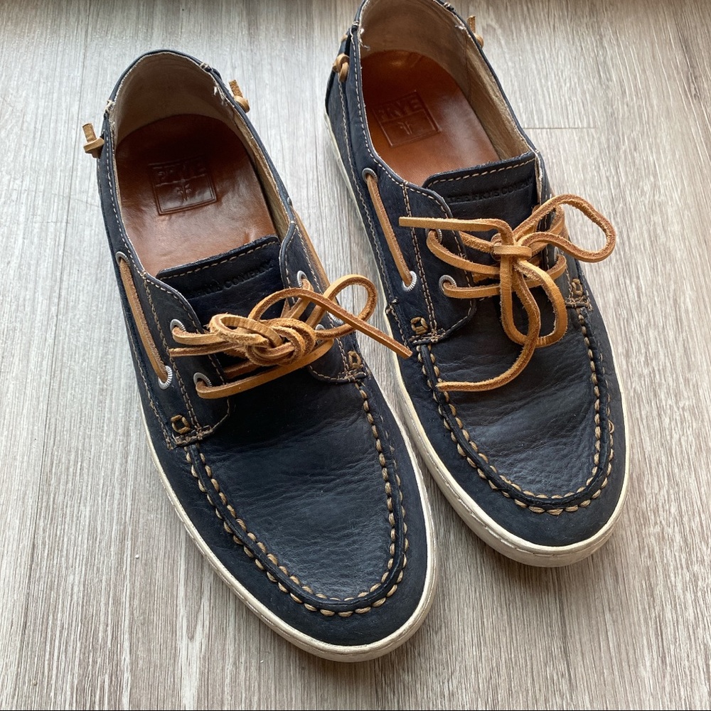 Pre-loved Frye shoes size 9.5